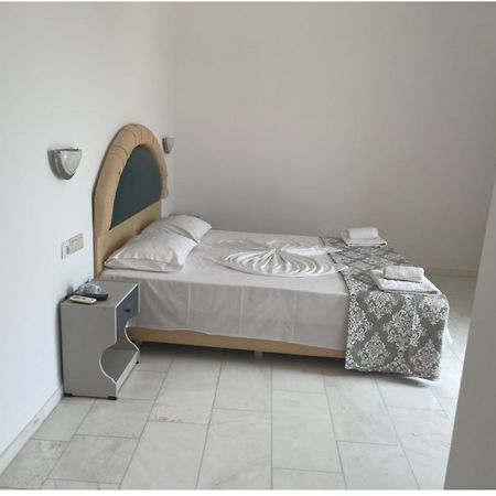 Hotel Kourkoumelata Argostoli  Ngoại thất bức ảnh